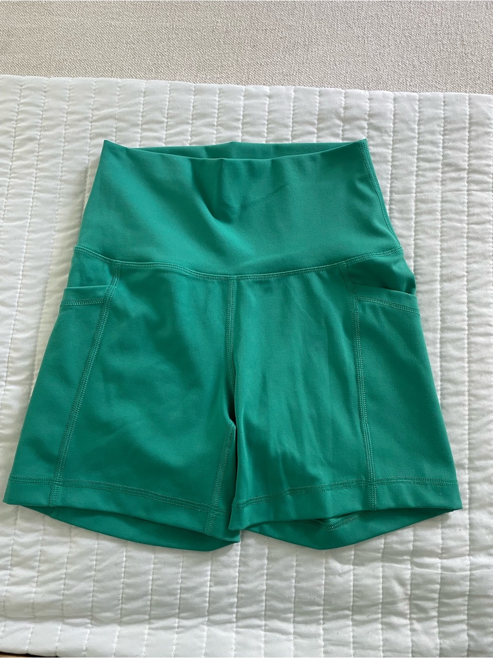 High-Waist Green Women's Active Shorts
